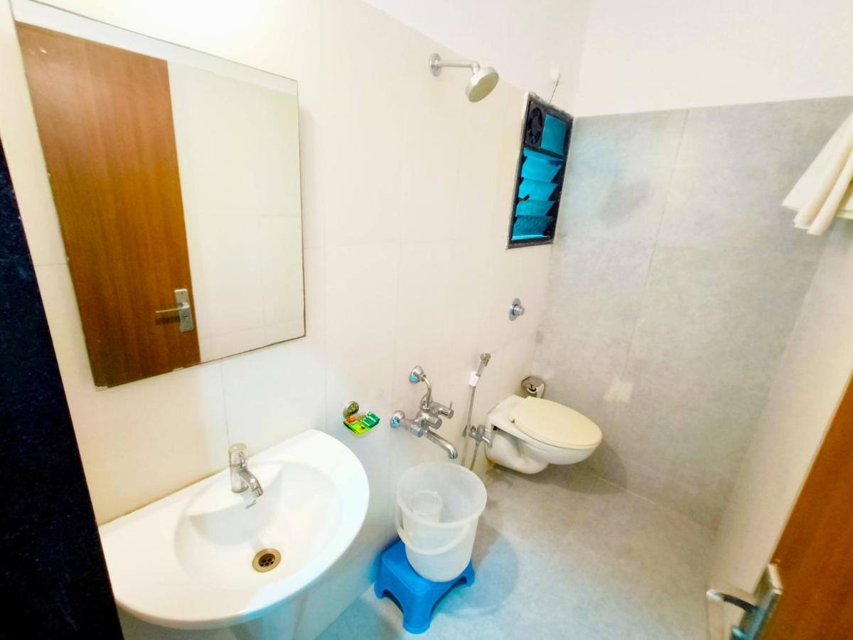 Sai Srushti By Neem Square Otel Shirdi Dış mekan fotoğraf