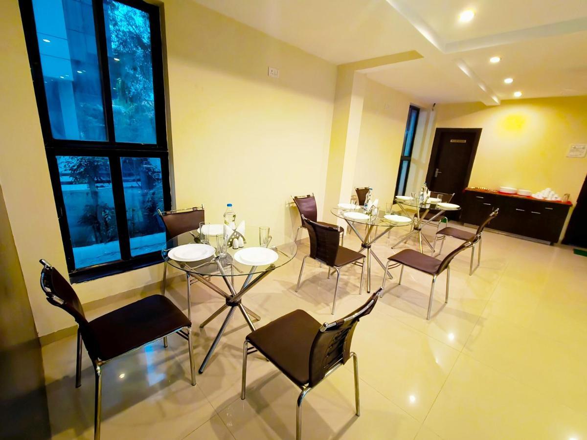 Sai Srushti By Neem Square Otel Shirdi Dış mekan fotoğraf